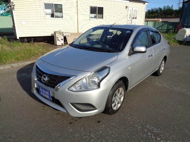 227 Nissan Tiida latio N17 2016 г. (NPS Tokyo Nyusatsu)